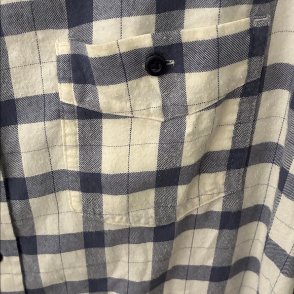 BLOW OUT SALE!LL Bean men’s exclusive Men’s scotch plaid long sleeve shirt.NWOT. - Picture 3 of 5